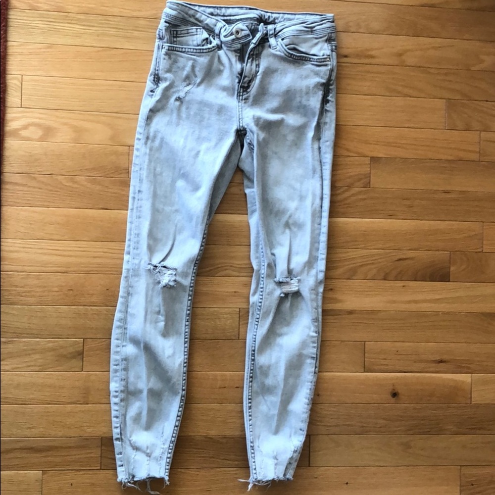 Zara - ripped skinny jeans